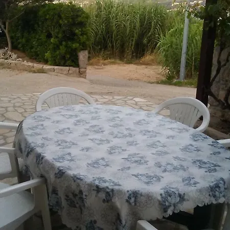 Apartman Ante * Pag Town